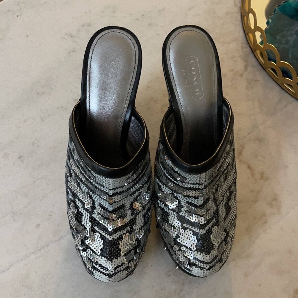 Coach Clogs, worn once.  Like new ✨✨ - Picture 2 of 4